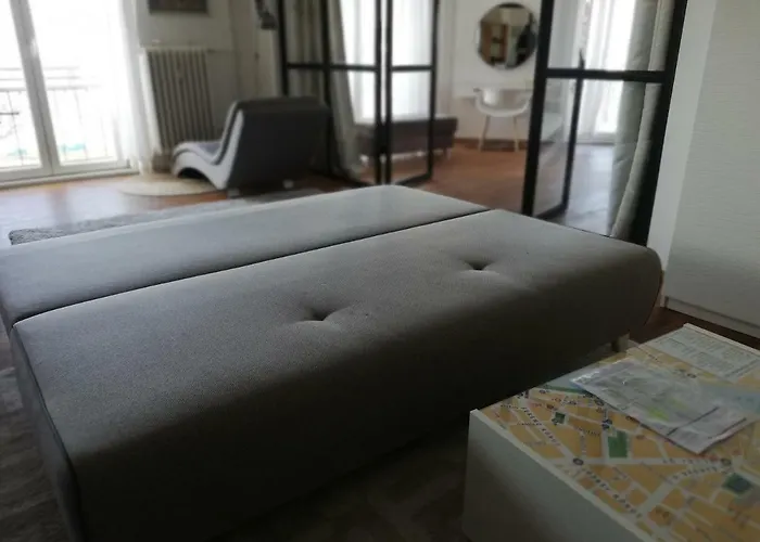 Riverside Panorama Apartment